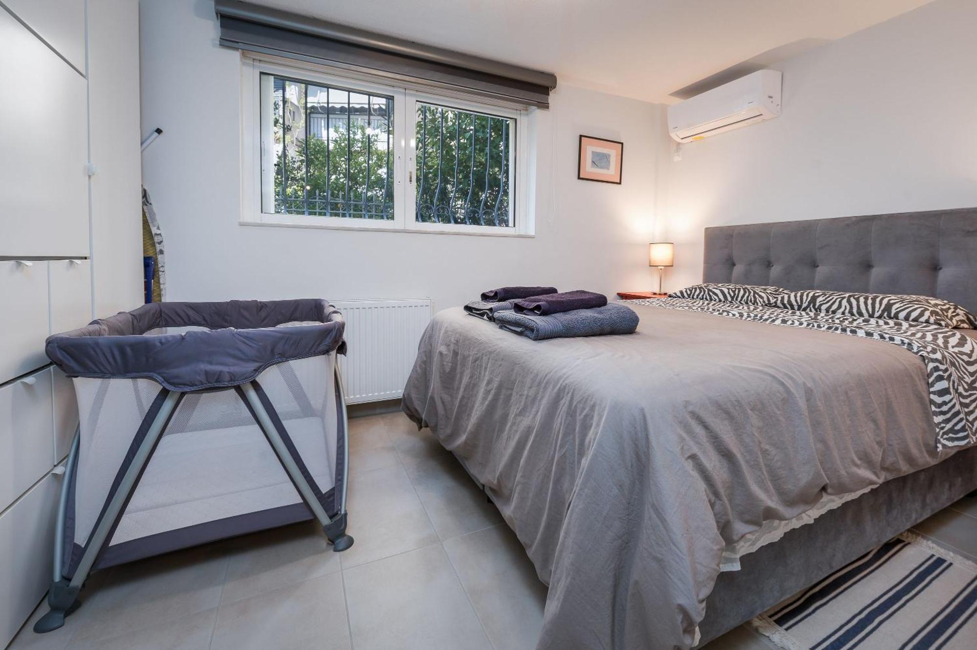 Glyfada'S Cosy Apartments Атина Екстериор снимка
